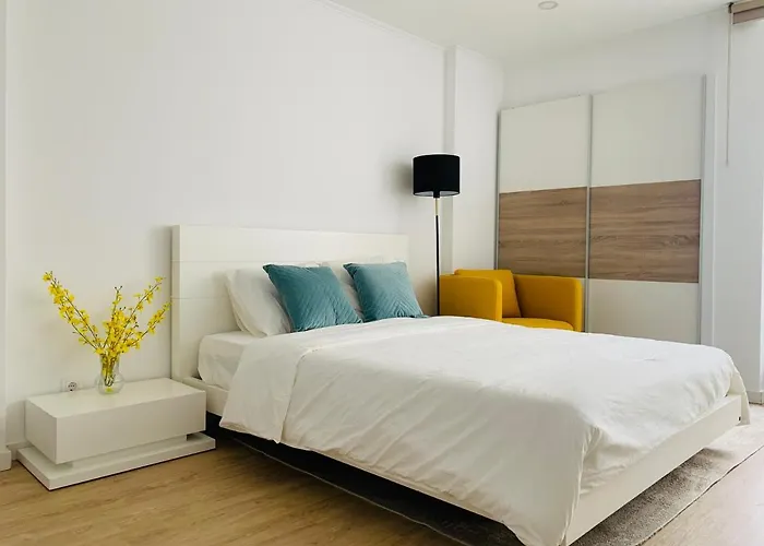 The Apartment Near The Beach In Oeiras
